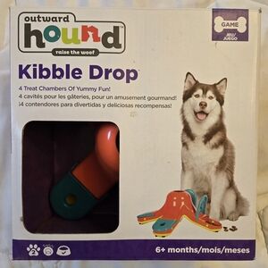 NEW Outward Hound Colorful Kibble Drop Game